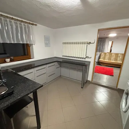 Nad Potokiem * נובי טארג