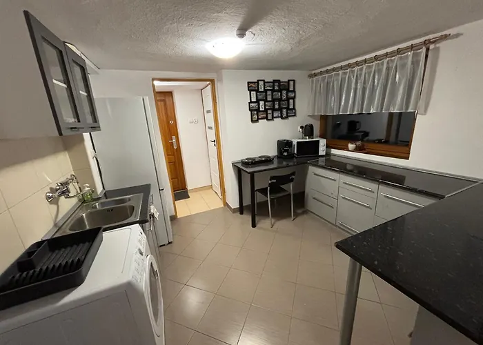 Nad Potokiem נובי טארג